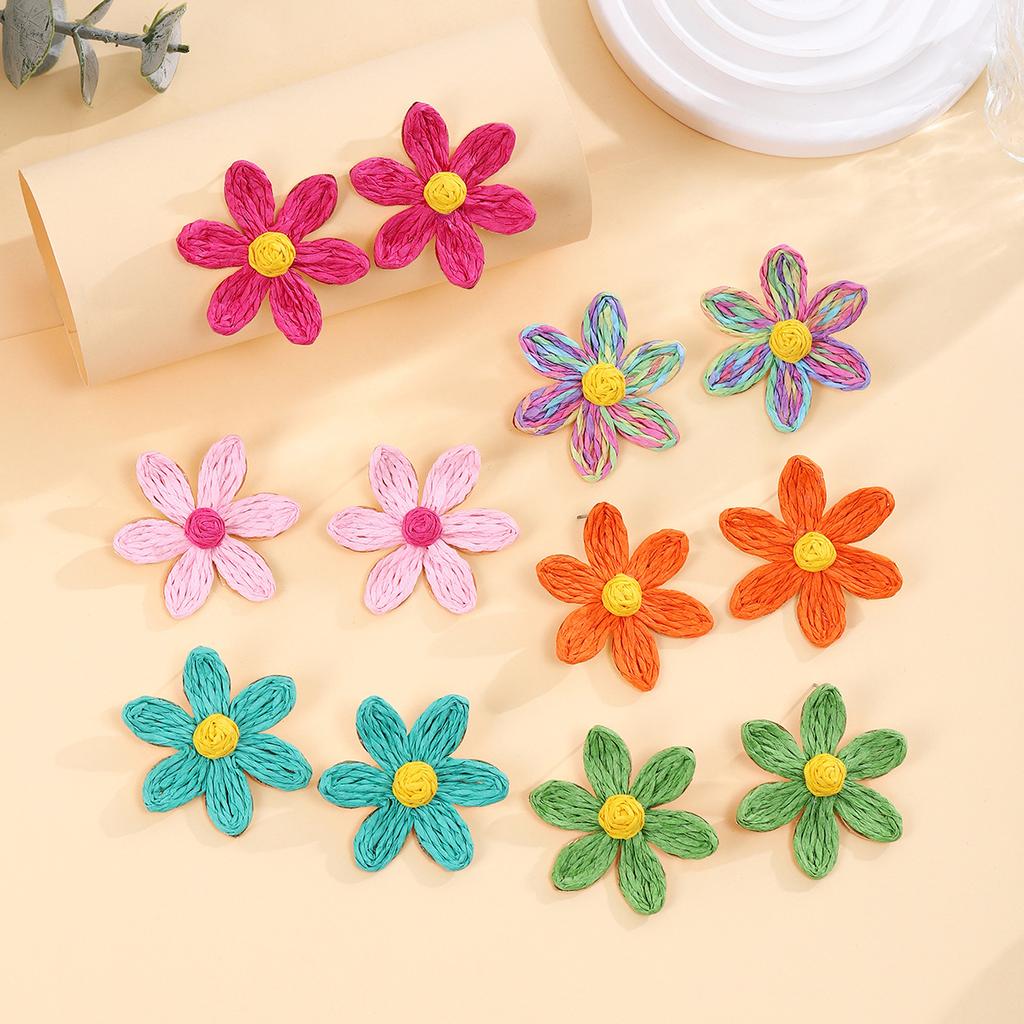 Dopamine Colored Flower Earrings, Vacation Wind Bohemian Wind Contrasting Color Raffia Earrings Women