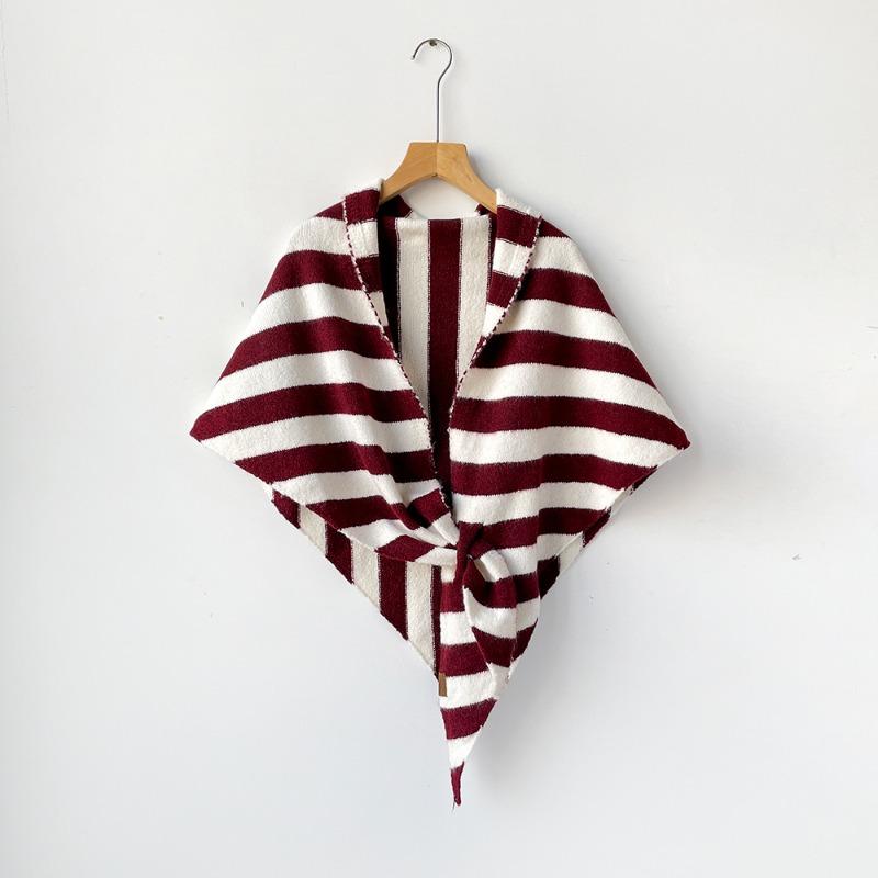 Lazy elegant celebrity shawl knitted triangular scarf women's autumn and winter neck protection warm scarf solid color shawl air-conditioned room