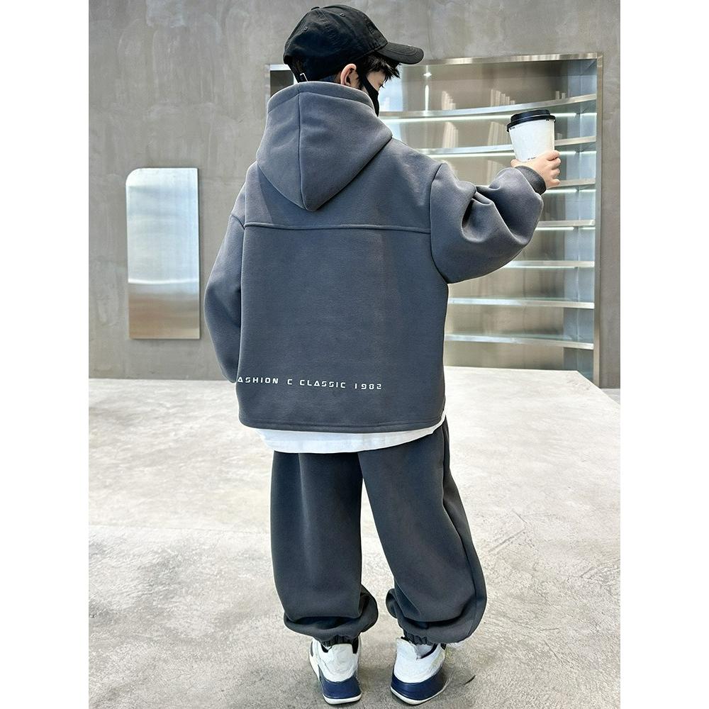 Kinderbekleidung, Jungen Herbstanzüge, Herbst- und Winterpullover, Cool und Gutaussehend, Zweiteilige Kinder-Sportbekleidung mit Plus-Samt