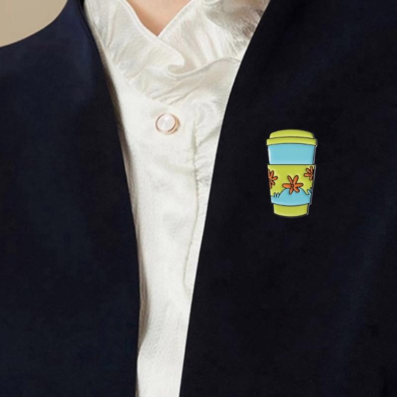 Cartoon Cup Brooch Pin For Women Fashion Alloy Material Badge Accessory With Enamel Finish And Star Accent