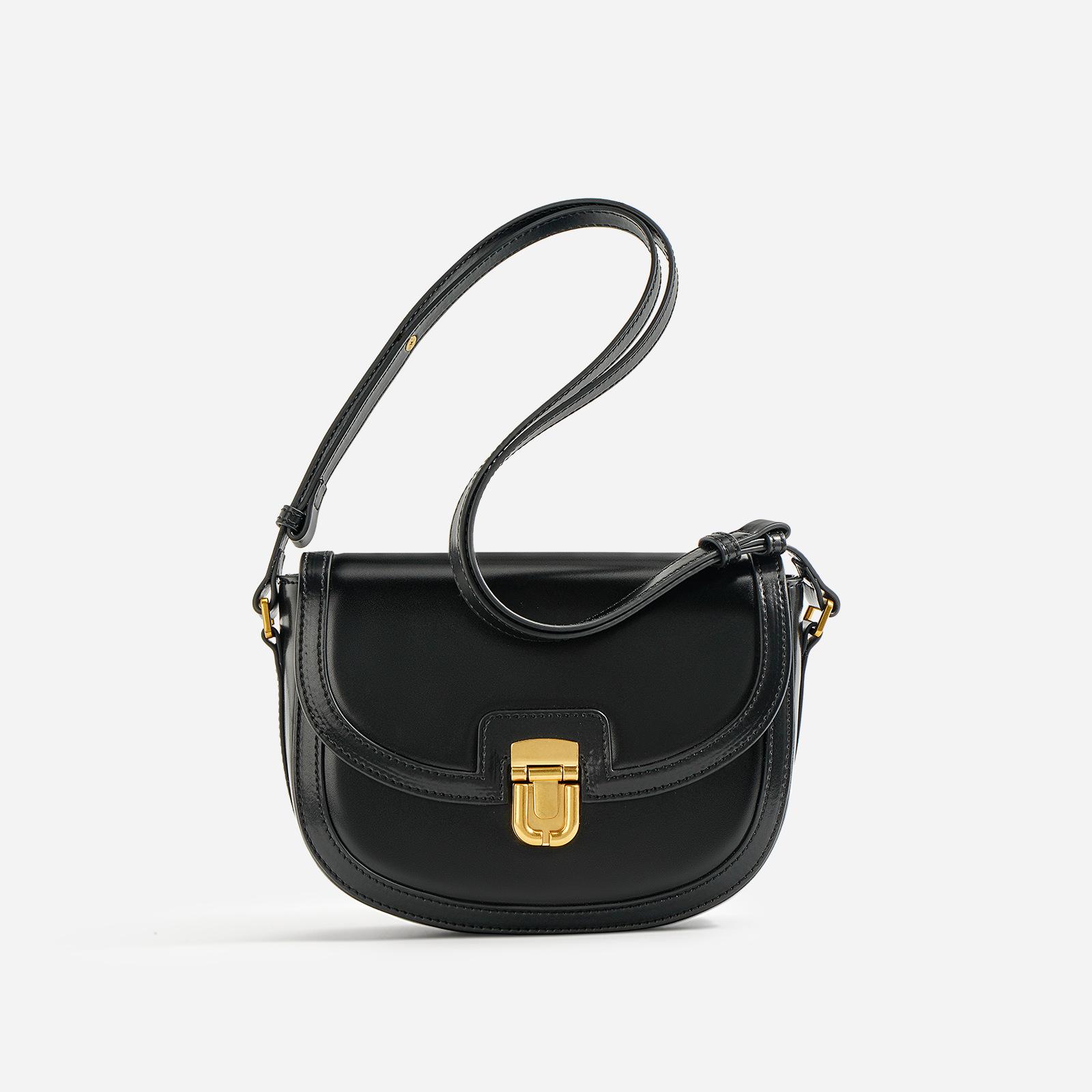 

New Versatile Niche Leather Commuter Messenger Bag Half-moon Bag Women