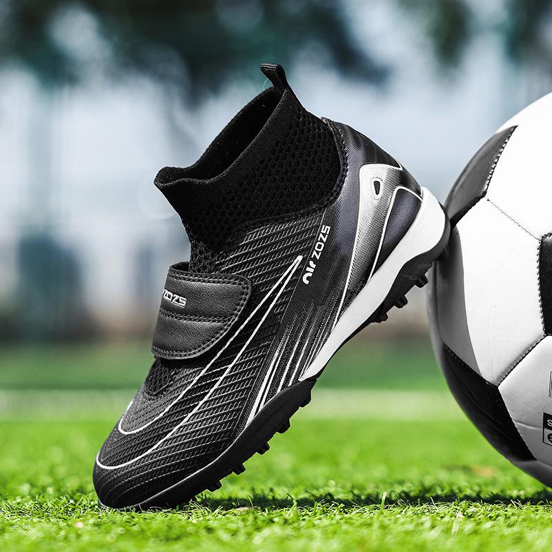 

Новые детские бесшовные футбольные бутсы на липучке из летучего трикотажа, мужские и женские высокие, для тренировок и матчей студентов, шипованные бутсы 39