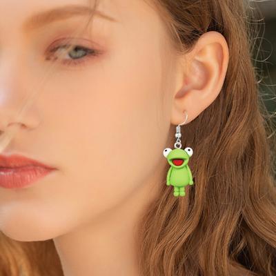 1 Pair Women Hook Earrings Frog Shape Pendant Earrings Vivid Appearance Drop Earrings Lightweight Jewelry Accessories