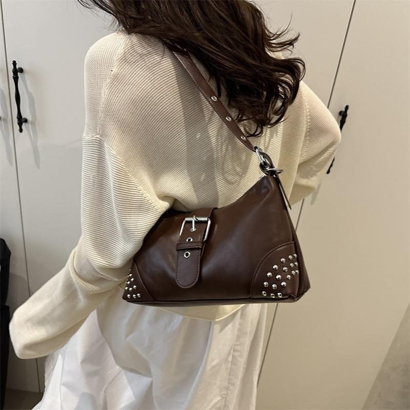 Trendy solid color niche design sense versatile casual summer new portable shoulder armpit bag women's bag
