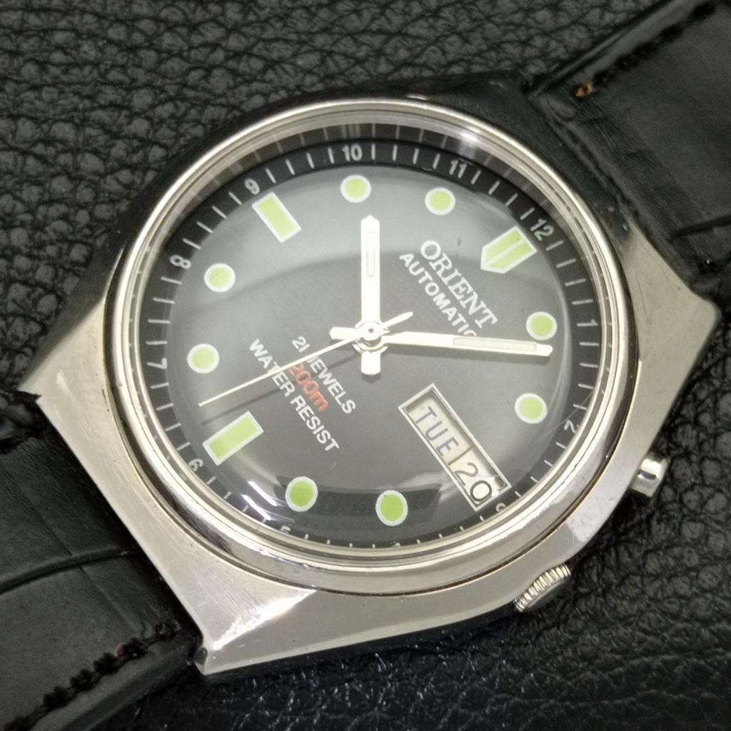 VINTAGE ORIENT AUTOMATIC JAPAN MENS BLACK COLOR DIAL WATCH A700695-5 R204-a700695