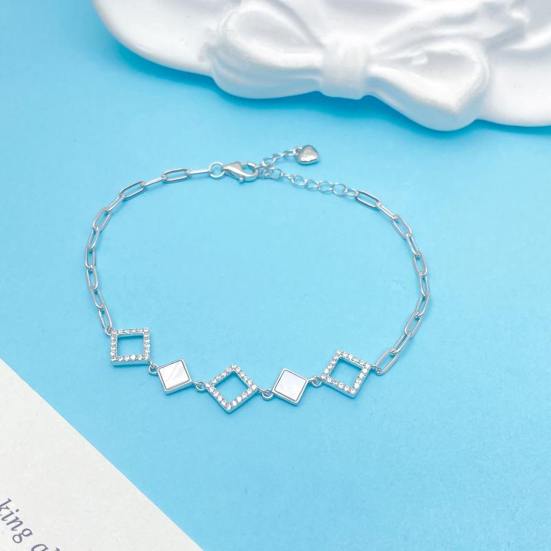 S925 Sterling Silver Mother-of-Pearl Sugar Cube Bracelet - Elegant, Fashionable, Versatile Design for Women 925 Sterling Silver