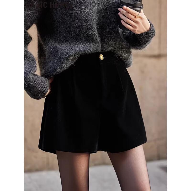 Basic House Women s High-Waist A-Line Wool Blend Shorts L