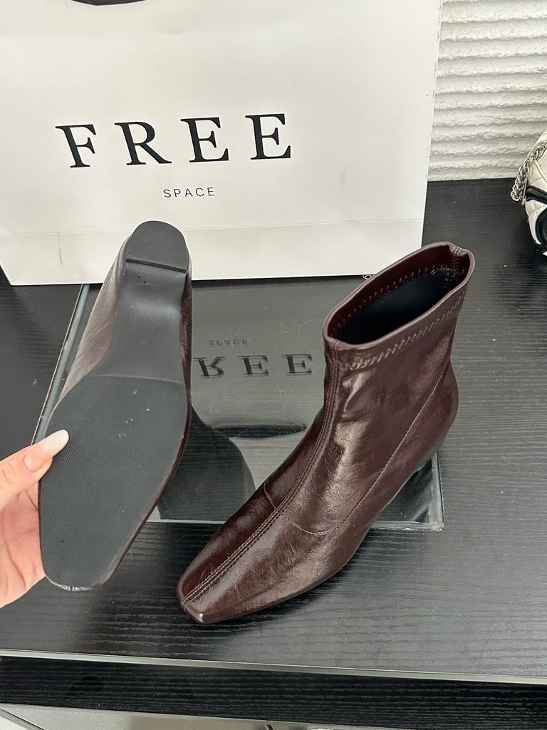 European and American style extreme tube versatile and thin inner height increasing square head short boots