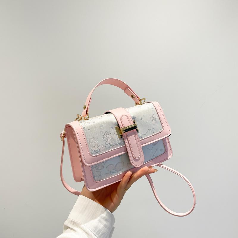 2025 new fashion embroidered shoulder small square bag beautiful hand carry messenger bag