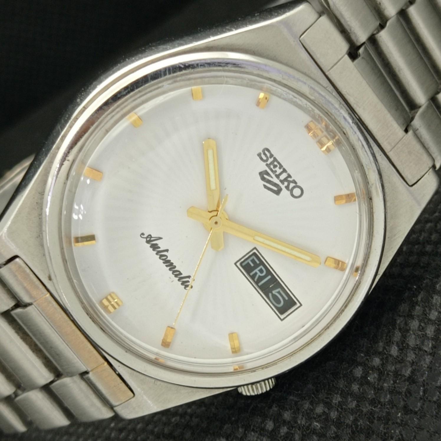 

Б/У винтажные мужские часы SEIKO 5 AUTO 7009A из Японии D/D белого цвета 608a-a315116-9 SKU608a-a315116