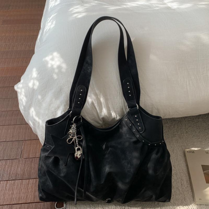 Women's Tote Bag Retro Brown Shoulder Bag Korean Y2k Style Underarm Bag With Pendant Commuting Handbag Studded Pleated Cloud Bag