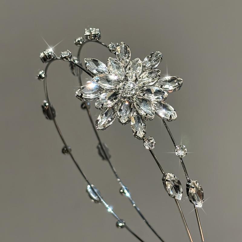 1Pcs Exquisite Water Diamond Snowflake Hair Hoop Bridal Banquet Headwear Daily Date Styling Light Luxury Hair Accessories