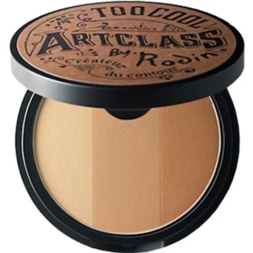 Too cool for school By Rodin Shading Expert 9.5g / Shading Expert No. 1.5 (Neutral)_GrspBXB
