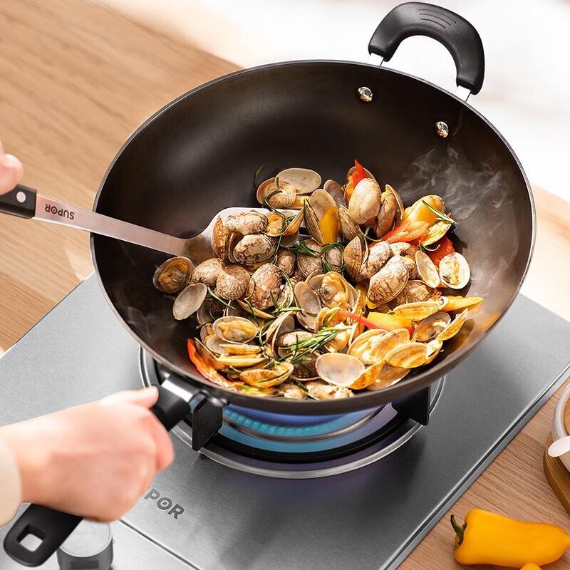 Supor 32cm Cast Iron Wok with Spatula