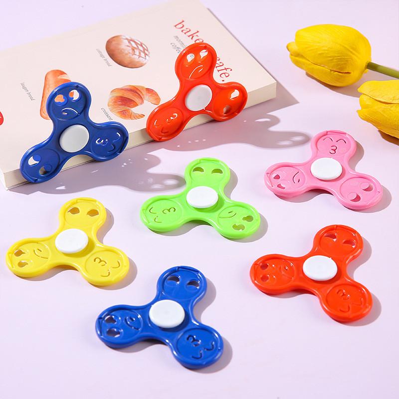 Creative Expression Bearingless Plastic Fingertip Gyroscope Children Toy For Stress Relief And Focus
