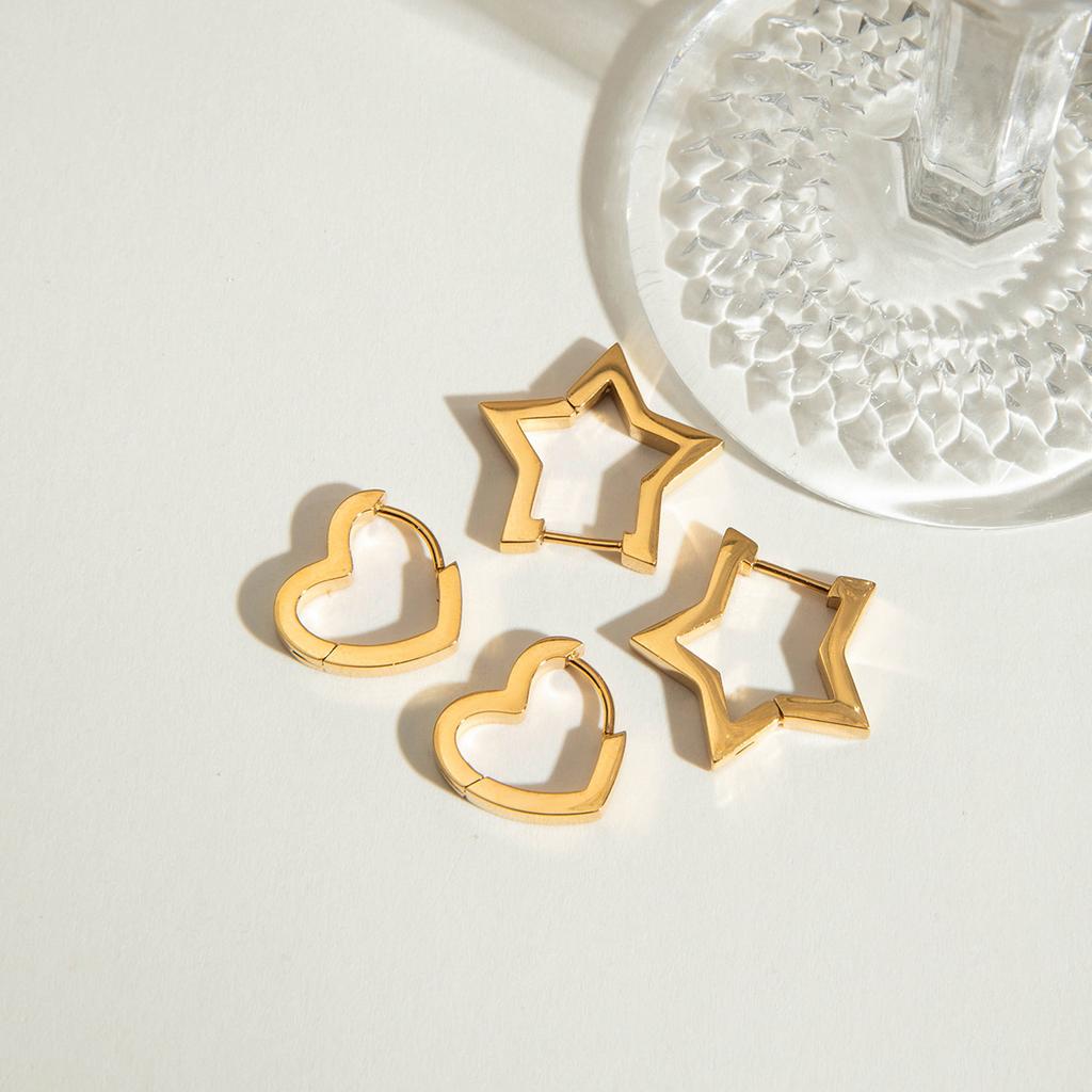 Classic 18K Gold Pentagram Hollow Glossy Earrings Jewelry