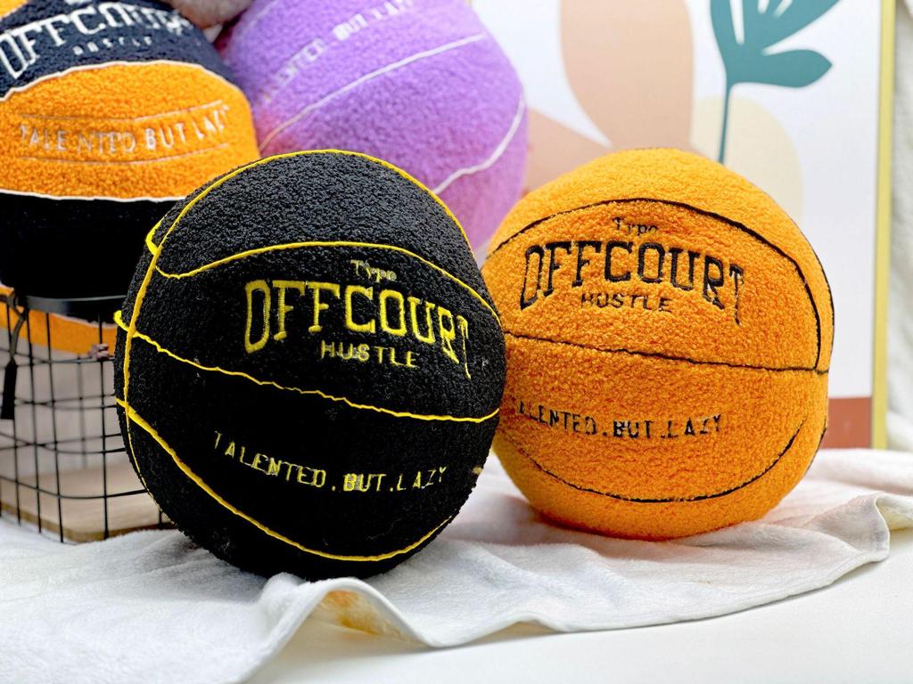 Offcourt Basketball Plüschkissen Puppe