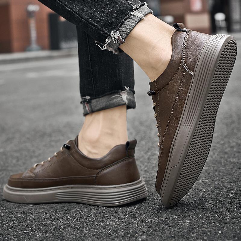 Genuine Leather Low Cut Board Shoes Men Skateboard Loafers Man Sport Casual Sneakers Mens 2025 Lace Up Flats Male Skate Shoes
