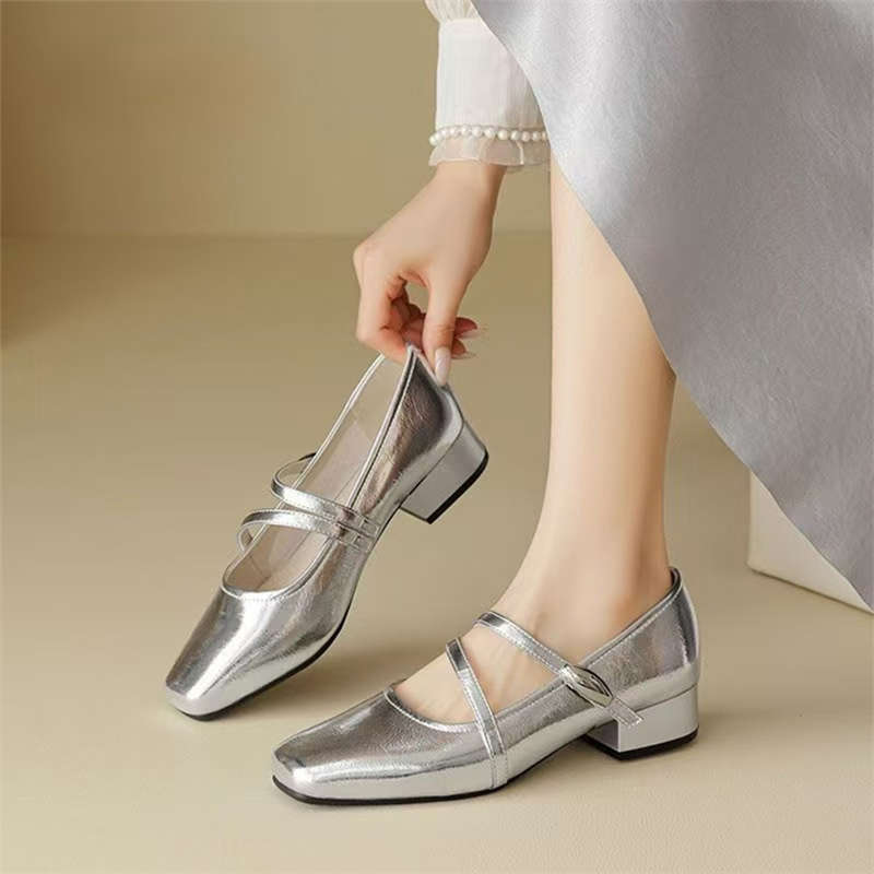 Mary Jane Shoes Women's New Spring and Autumn Versatile Small Heels Soft Sole Not Tired Feet French Temperament Champagne Single Shoes