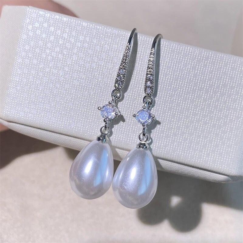 Fashion Water Drop Zircon Zircon Dangle Earrings for Women Bridesmaid Wedding Zircon