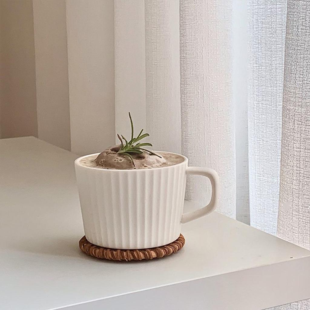 Unikalne Ręcznie Robione Podkładki Rattanowe do Izolacji i Dekoracji Opakowanie 1 szt.