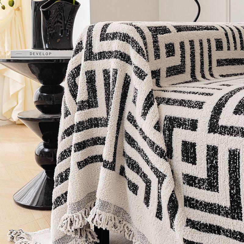 Nordic Tassels Geometric Pattern Sofa Cover Chenille Four Season Universal Couch Cover Non-slip Thrown Blanket Modern Sofa Towel