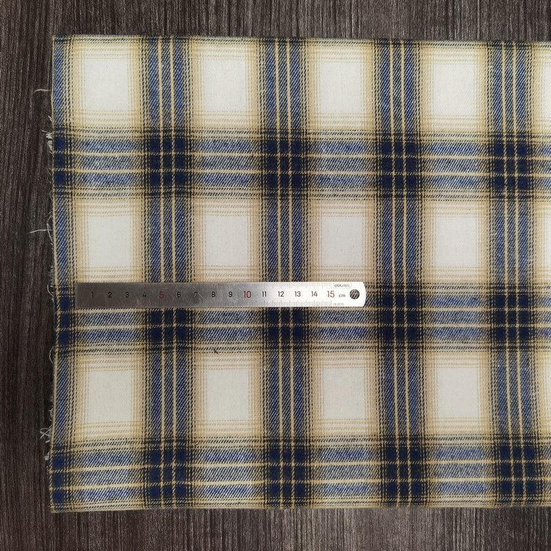 Spot Color-Woven Plaid Jacquard Fabric for Children's Autumn/Winter Brushed Polyester-Cotton Shirts