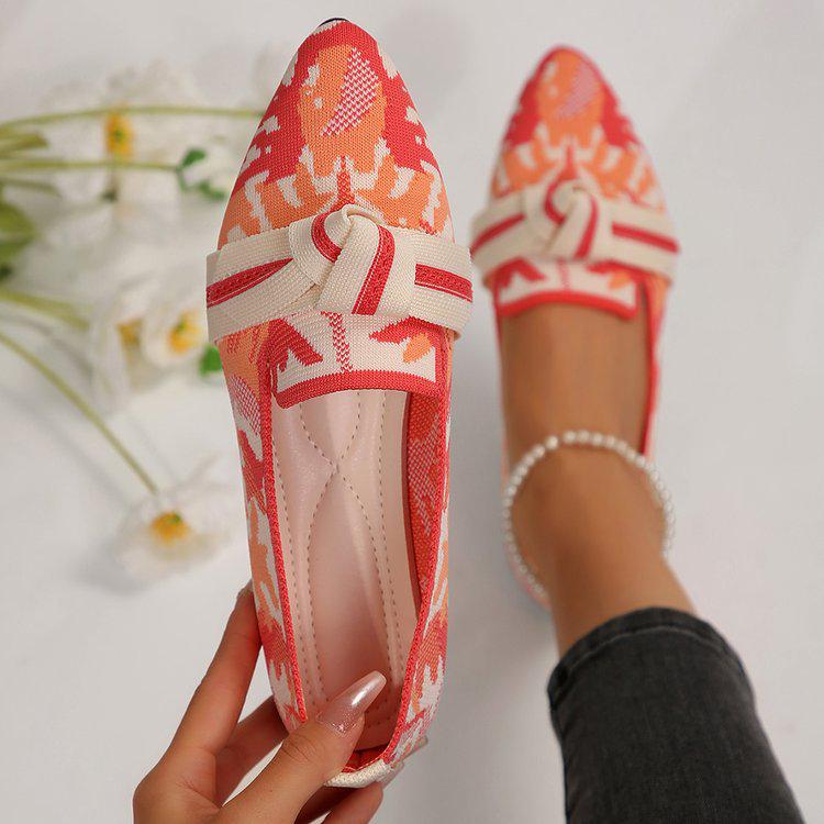 2024 Breathable Lightweight Slip-on Fashion Shoes with Bow, Pointed Toe, and Plus Size Options