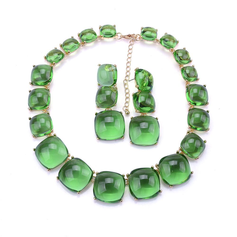 Creative Geometric Transparent Color Resin Necklace Earrings Set Fashion Light Luxury Collarbone Chain