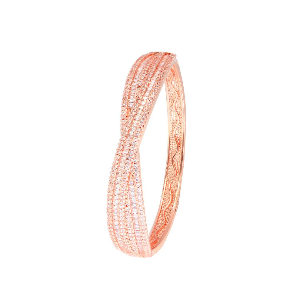 Women'S Creative Design Copper Gold-Plated Micro-Inlaid Zircon Cross Bracelet Full Of Diamonds Three-Dimensional Jewelry