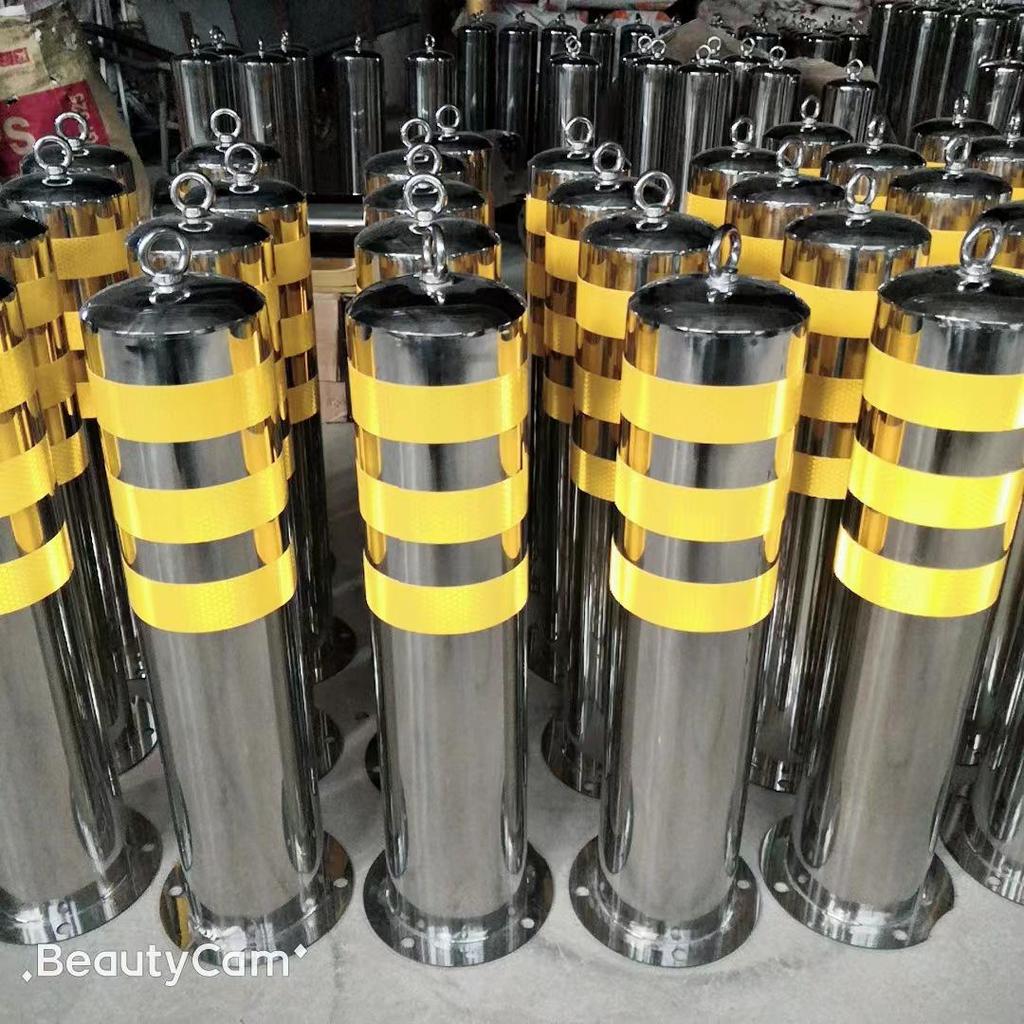 Stainless Steel Mobile and Fixed Warning Post Roadblock