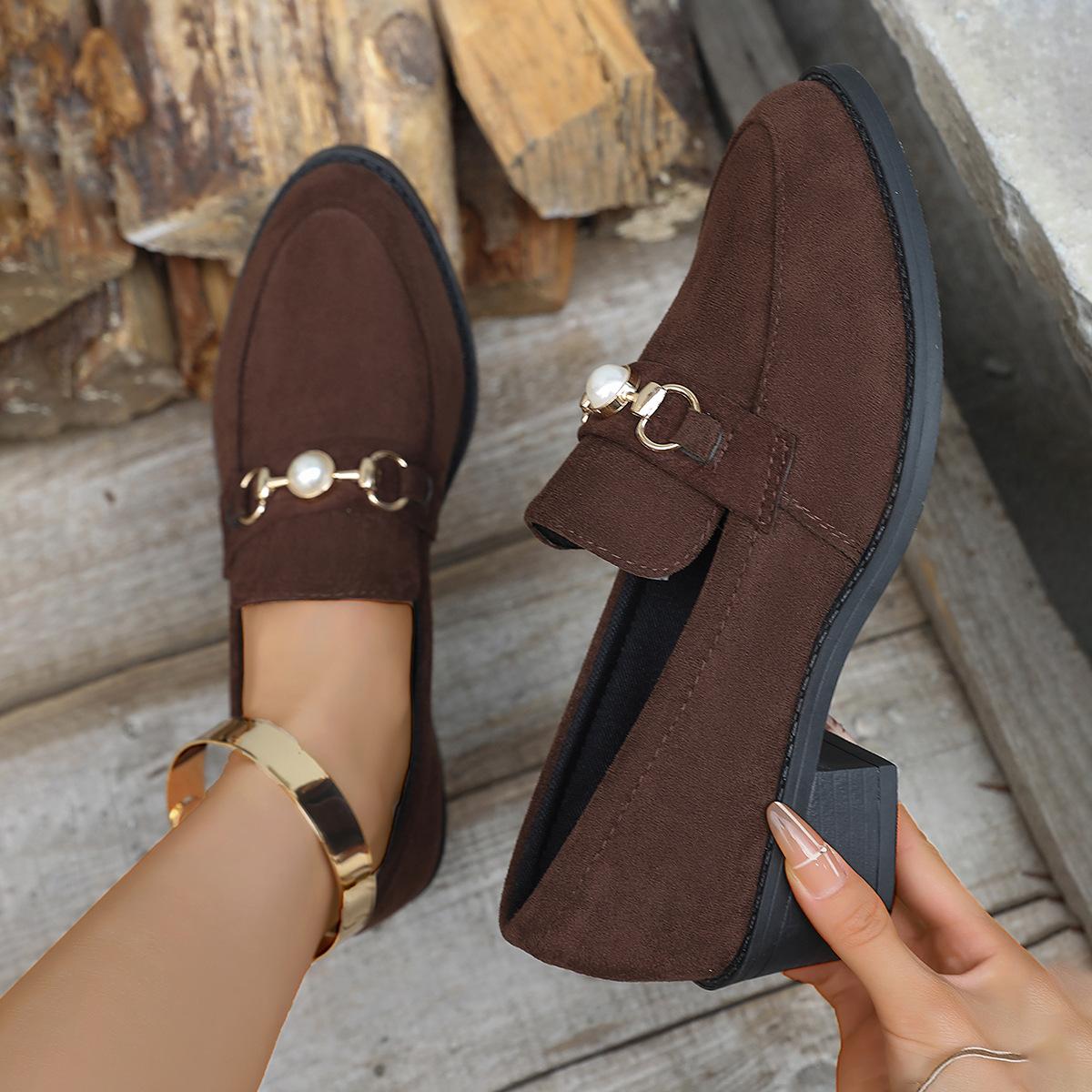 

Импортные повседневные туфли большого размера для женщин на весну и осень, новые европейские и американские ленивые мокасины на толстой подошве с одной педалью для женщин 43 темно-коричневого