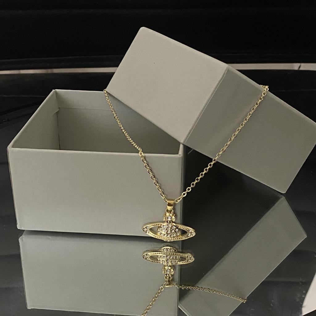 Empress Dowager High-Quality Pink Diamond Silver Necklace with Saturn Chain