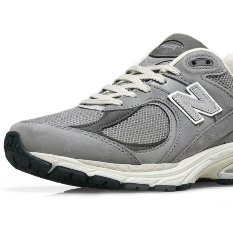 New Balance 2002 Unisex Sneakers M2002rnm