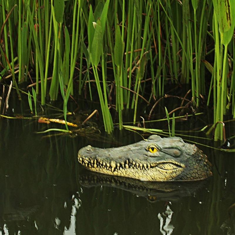 Weatherproof Crocodilian Statue Floating Reptiles Decors Pool Float Decoy For Pond Landscaping Backyard Water Garden