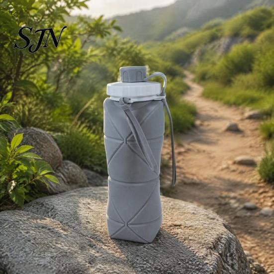 Portable Silicone Bottle for Travel 600ml Foldable Water Bottle, Food Grade Telescopic Lightweight Outdoor Cycling Container Hiking Fitness Cup Office