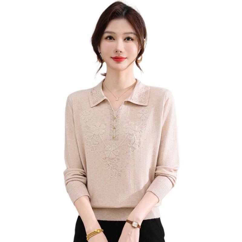 Middle-aged and Elderly Women's Autumn Sweater Long-sleeved Age-reducing Knitted Sweater Fashionable Mother's Autumn Lapel Bottoming Top