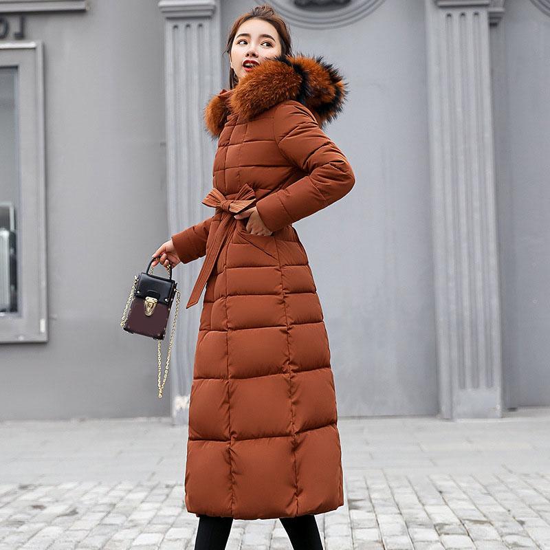 Damen Herbst und Winter Übergröße Verdickt Einfarbig Samt Mittelang Kapuze Pelzkragen Oberbekleidung Locker Temperament Warmer Mantel
