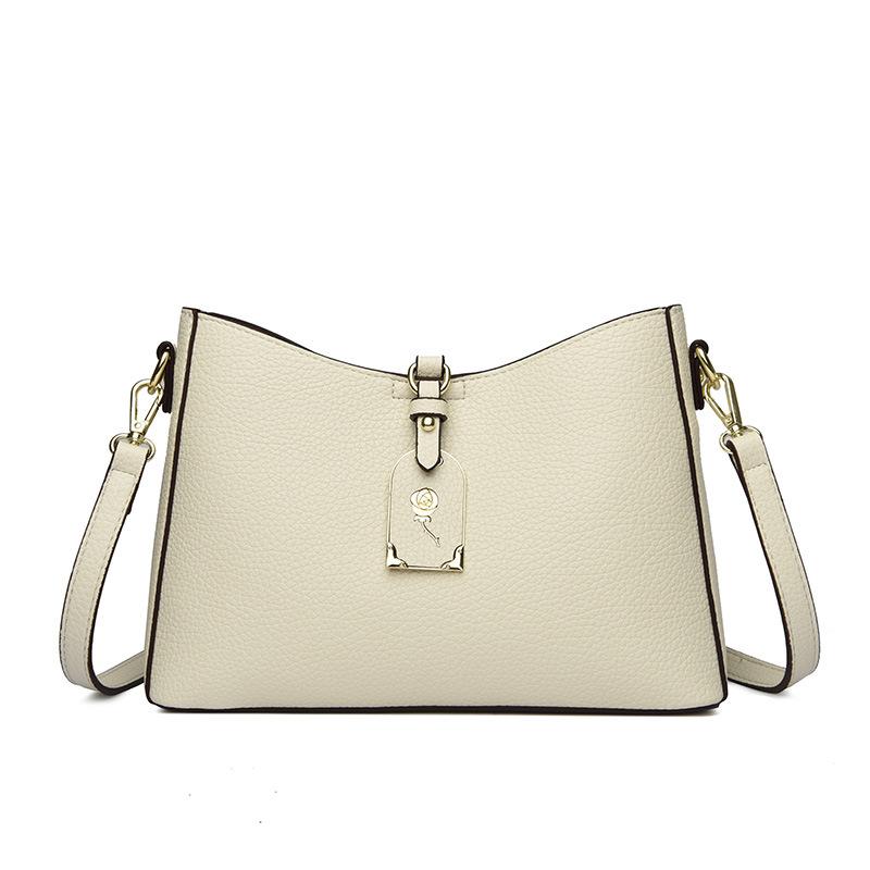 Simple and Fashionable Single-shoulder Crossbody Bag, High-quality Armpit Large-capacity Commuter Bag