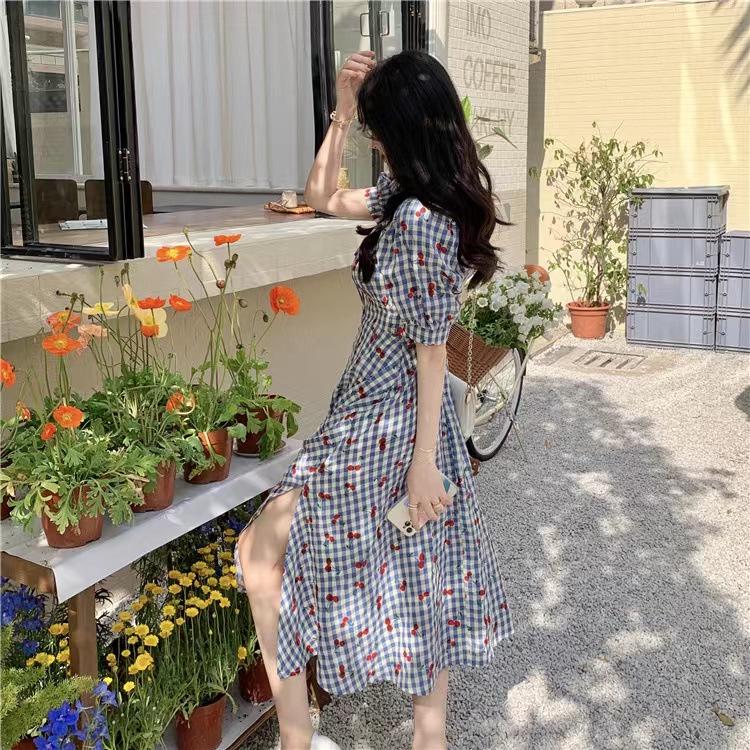 2024 French Retro Sweet Tea Break Summer Dress - Slim Waist, Square Neck