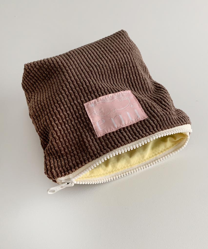 Nuaname Golden Pouch Mocha Muffin