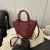 Fashion Mini Hand Carry Bucket Bag New Retro Vegetable Basket Bag Temperament One Shoulder Crossbody Bag
