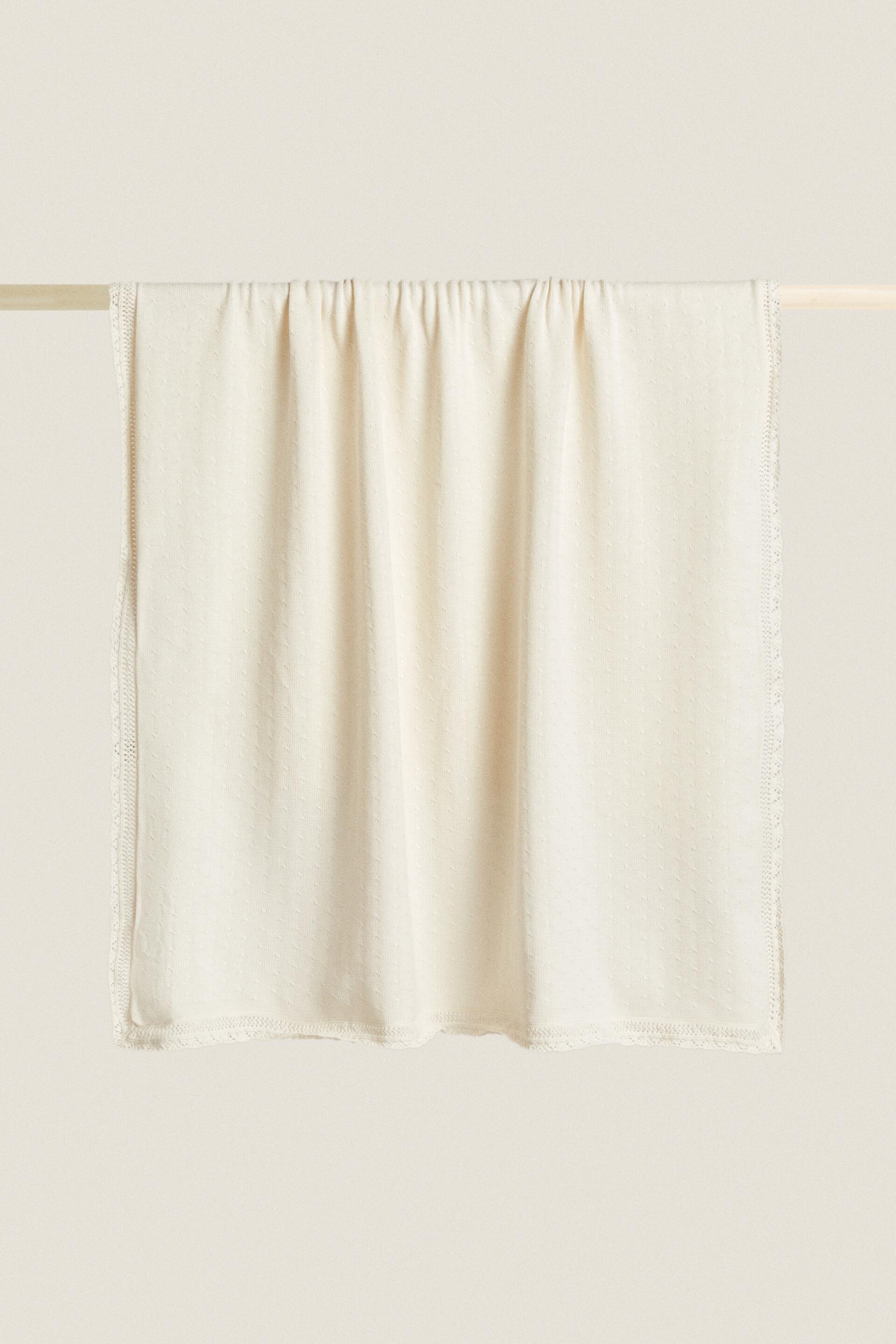 

ХЛОПКОВОЕ ТРИКОТАЖНОЕ ОДЕЯЛО