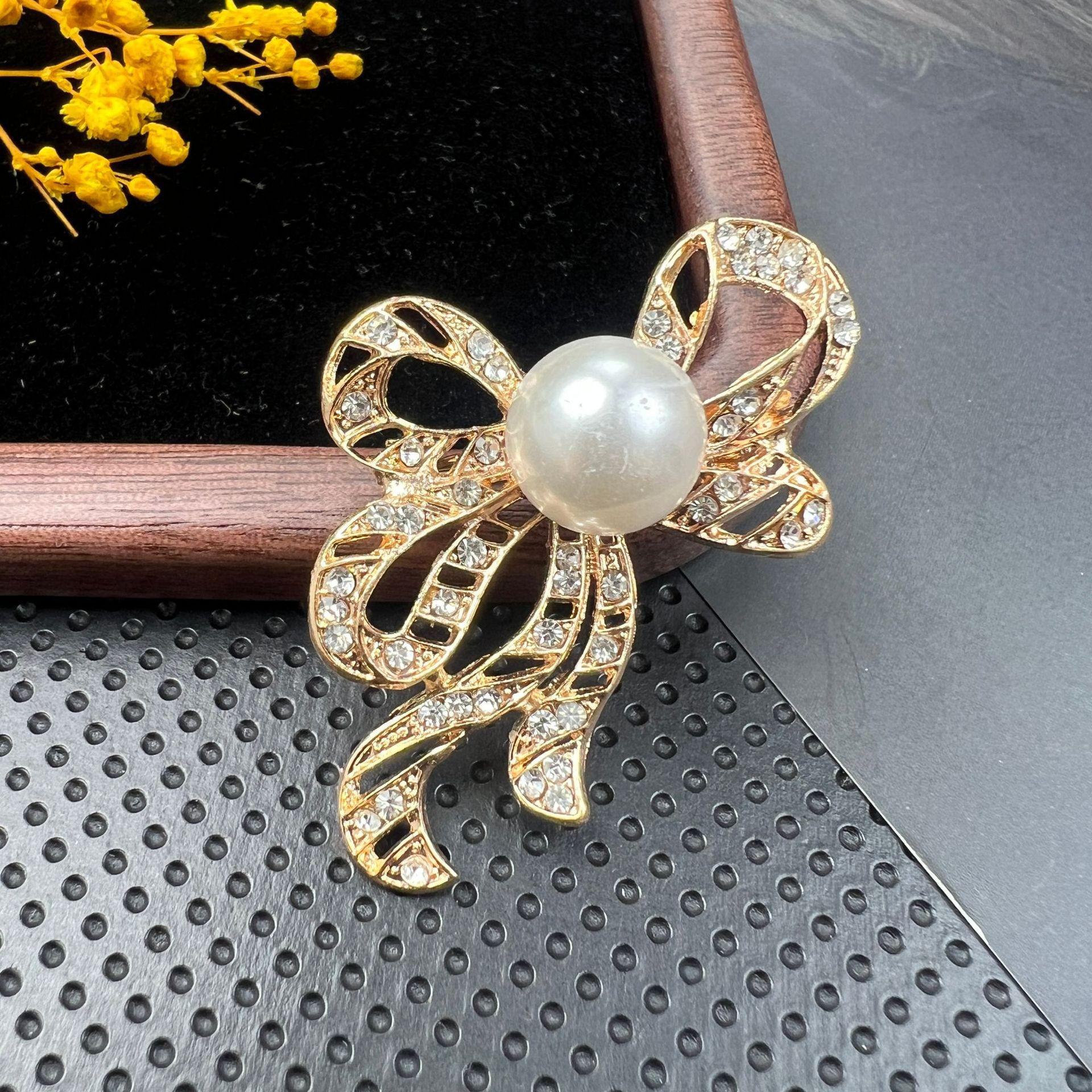 

Ретро-модная высококачественная брошь-булавка из хрусталя и бриллиантов - стильный аксессуар для одежды из сплава BZ063