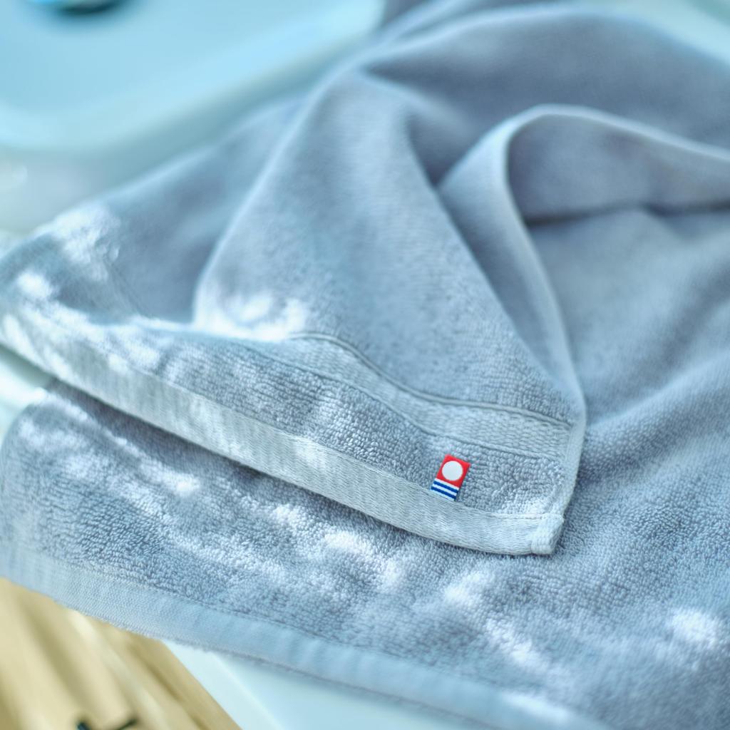 Nishikawa Imabari Smart Bath Towel 34X120cm Washable Cotton Slim Bath Like a Water Drop Thief A friend to your skin Soft and fluffy Made with Paffil