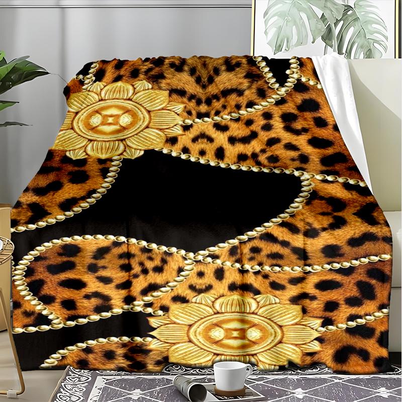 Leopard Glamour Blanket Personalized Name Flannel Blanket Soft Cozy Plush Throw for Sofa Bed Lightweight Home Décor