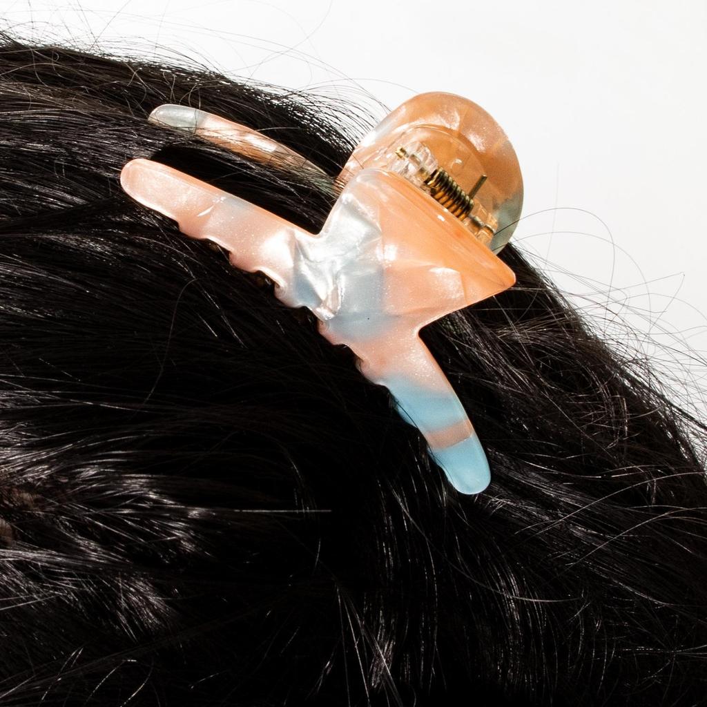 Bamboo Yao Creative PVC Autumn/Winter Sweet Jewelry Claw Clip - Women's Fashion Hair Accessory