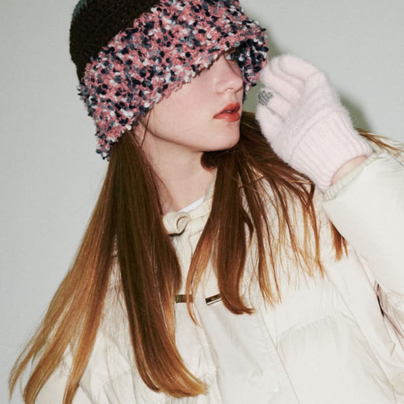 

ALLINCOMPLETE Fluffy Ring Crochet Hat (4 Colors) Ivory (Fluffy Ring)