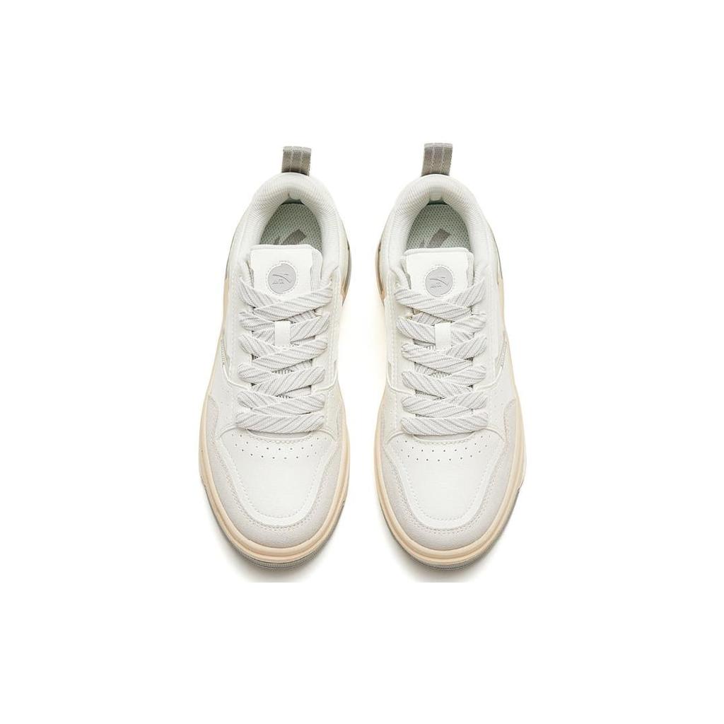 Anta Bump Leather Slip Resistant Abrasion Resistant Low top Skateboard Shoes Women's White 922328076-1