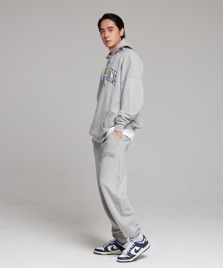 CREAM SODA LAB Nno1 Prism Logo Training Jogger Pants Gray